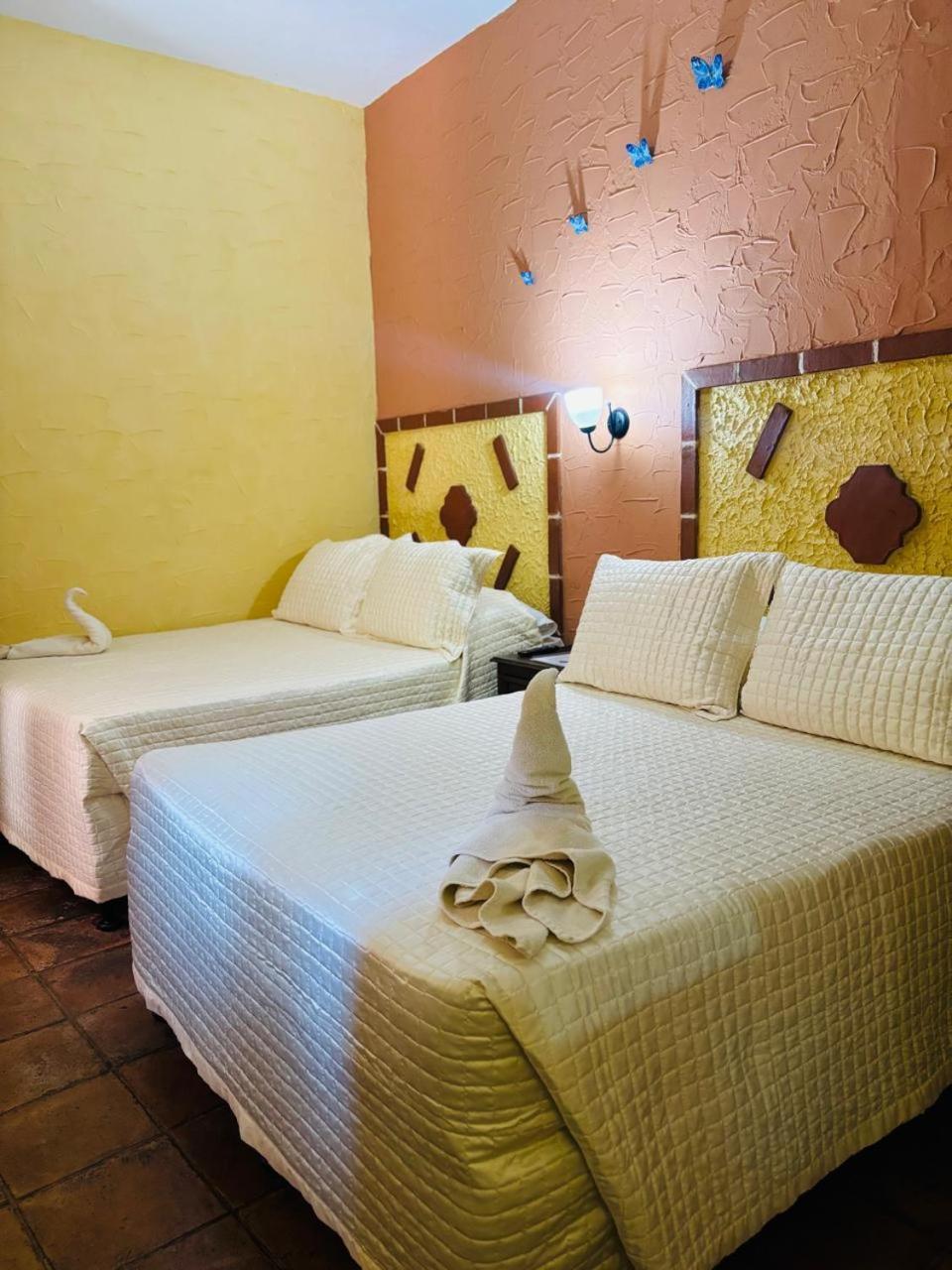 Hotel Chilero Y Cafe Antigua Bagian luar foto