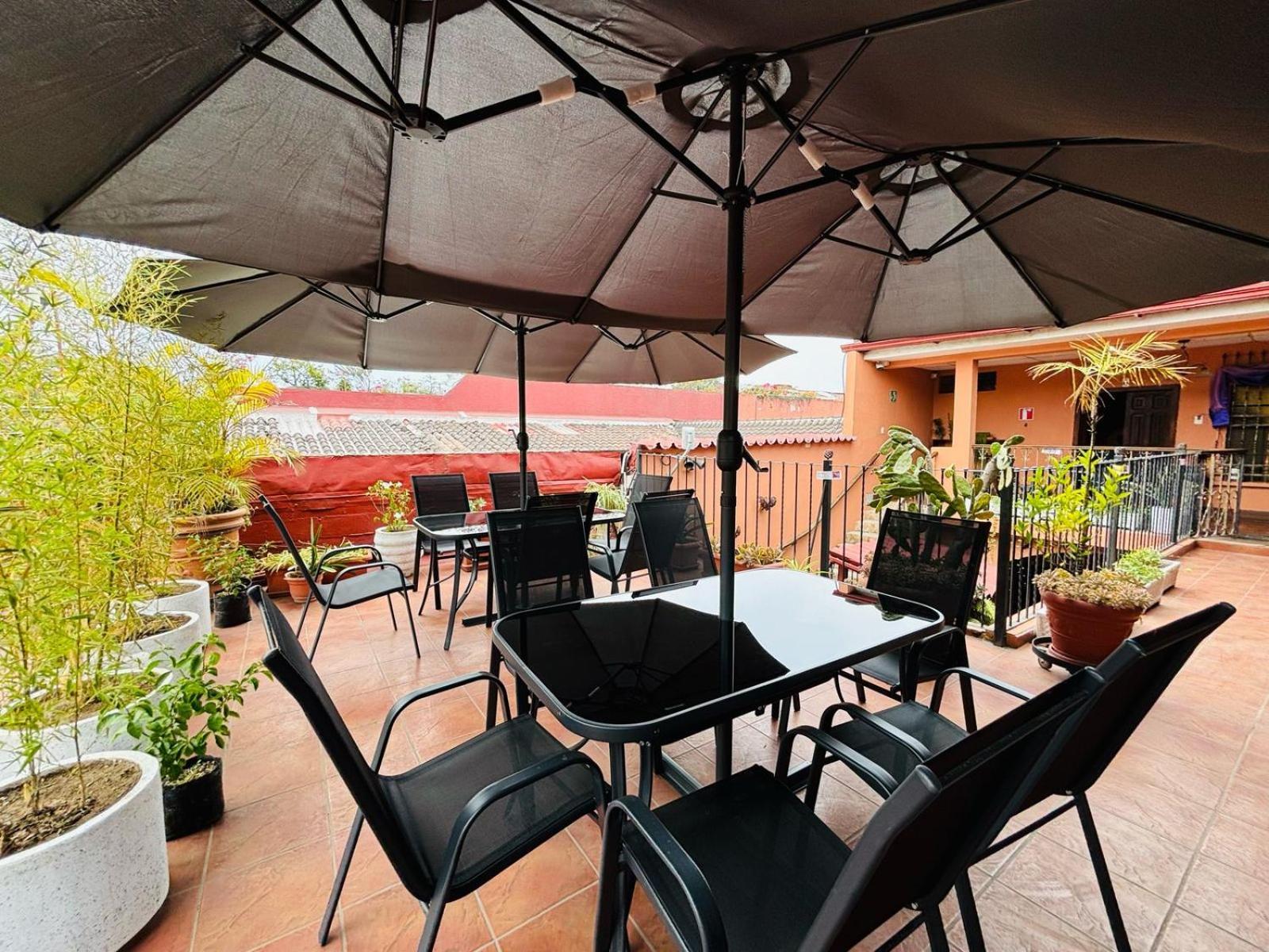 Hotel Chilero Y Cafe Antigua Bagian luar foto